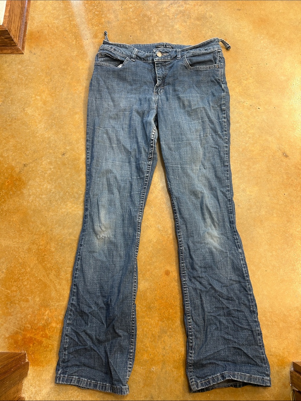 Women’s Blue Bootcut Jeans